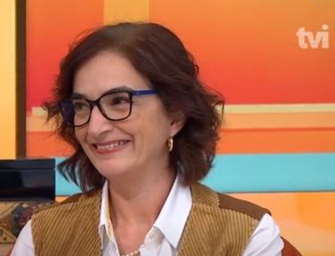 Professor Elvira Fortunato on TVI's "Esta Manhã" program