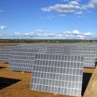 Investigadores do CEMOP/CENIMAT e do Departamento de Física da Universidade de York propõem desenho de painéis solares mais eficiente